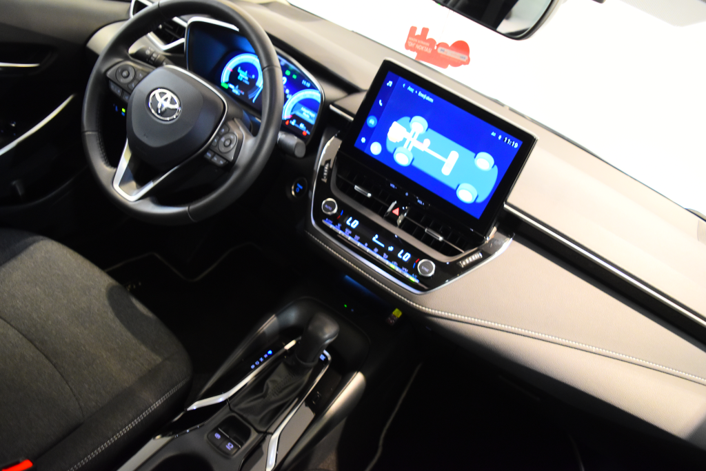 İkinci El Toyota Corolla 1.8 Hybrid Flame X-Pack e-CVT 140HP 2023 İlan No:12558 - Satılık Araba Fiyat - Otoshops