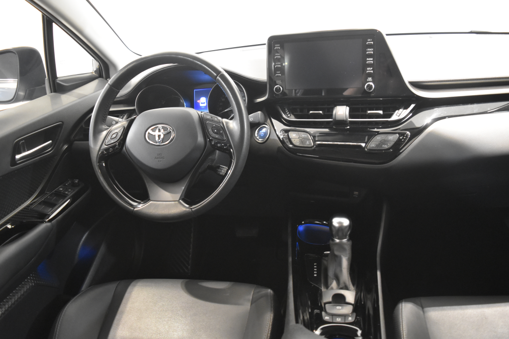 İkinci El Toyota C-HR 1.8 Hybrid 4x2 Passion X-Pack e-CVT 122HP 2022 - Satılık Araba Fiyat - Otoshops