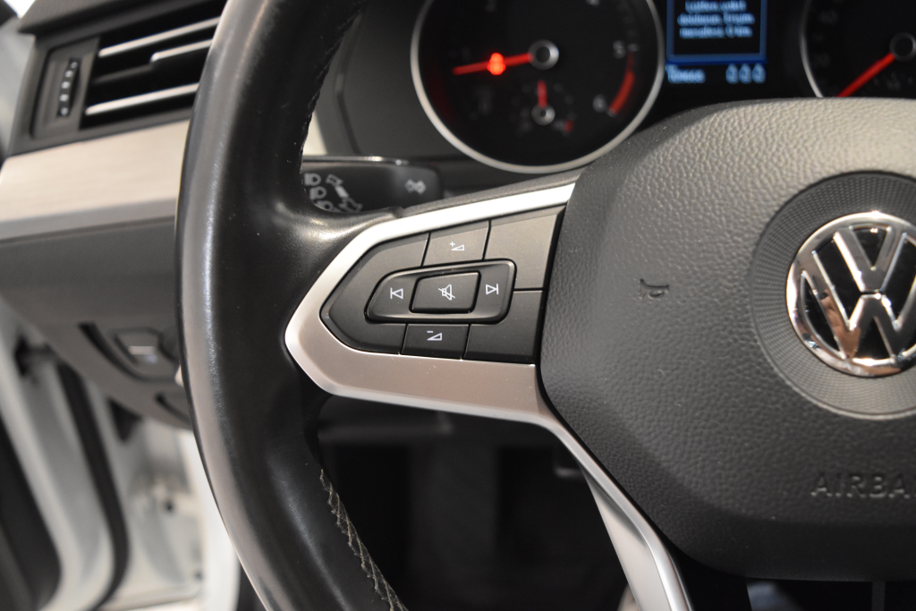 İkinci El Volkswagen Passat 1.6 Tdi Bmt Impression Dsg 120HP 2020 - Satılık Araba Fiyat - Otoshops