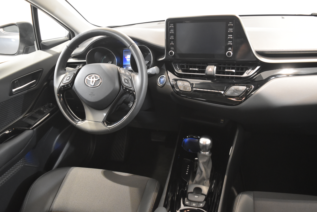 İkinci El Toyota C-HR 1.8 Hybrid 4x2 Passion e-CVT 122HP 2022 - Satılık Araba Fiyat - Otoshops
