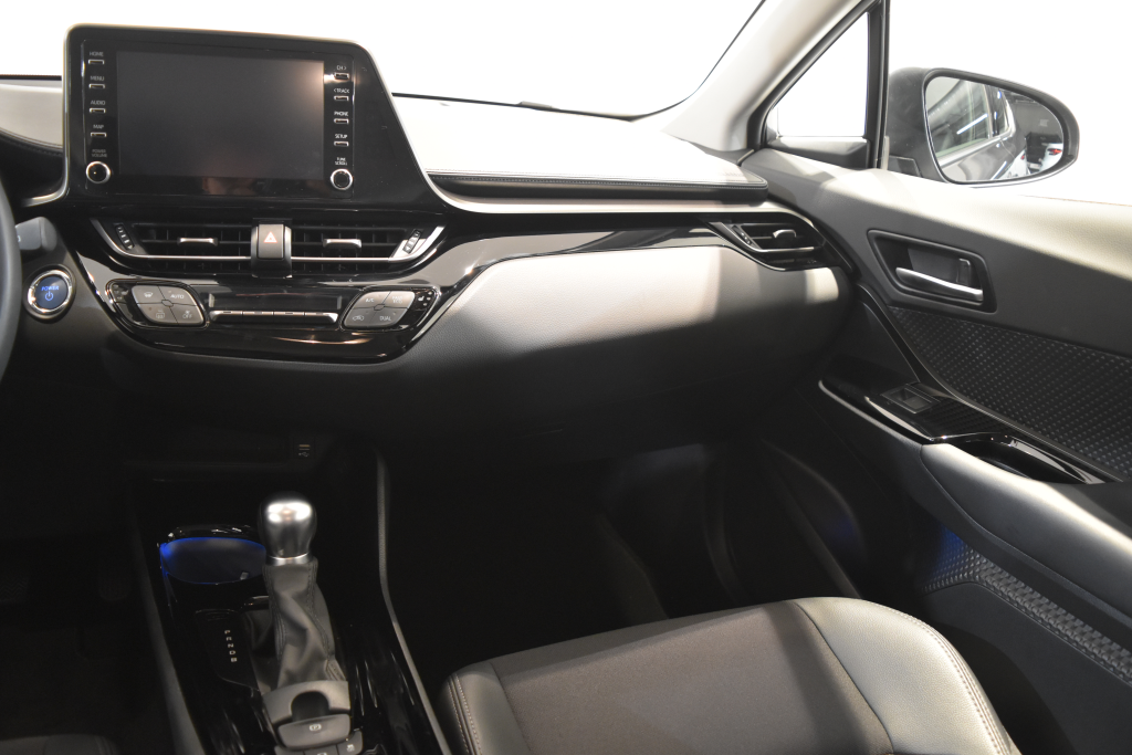 İkinci El Toyota C-HR 1.8 Hybrid 4x2 Passion e-CVT 122HP 2022 - Satılık Araba Fiyat - Otoshops