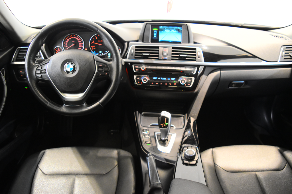 İkinci El BMW 3 Serisi 320d Premium Line 190HP 2018 - Satılık Araba Fiyat - Otoshops