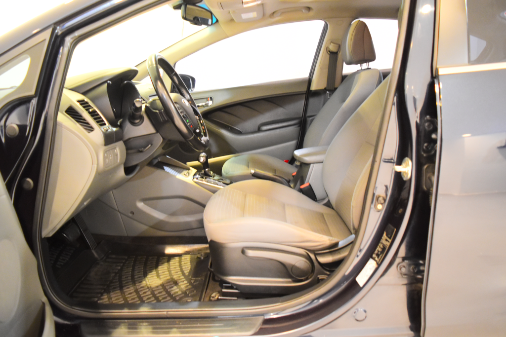 İkinci El Kia Cerato 1.6 Crdi Concept Plus Dct 136HP 2017 İlan No:14529 - Satılık Araba Fiyat - Otoshops