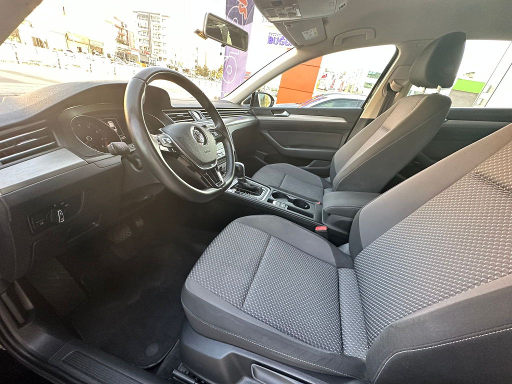 İkinci El Volkswagen Passat 1.4 Tsi Bmt Trendline Dsg 125HP 2017 İlan No:14780 - Satılık Araba Fiyat - Otoshops