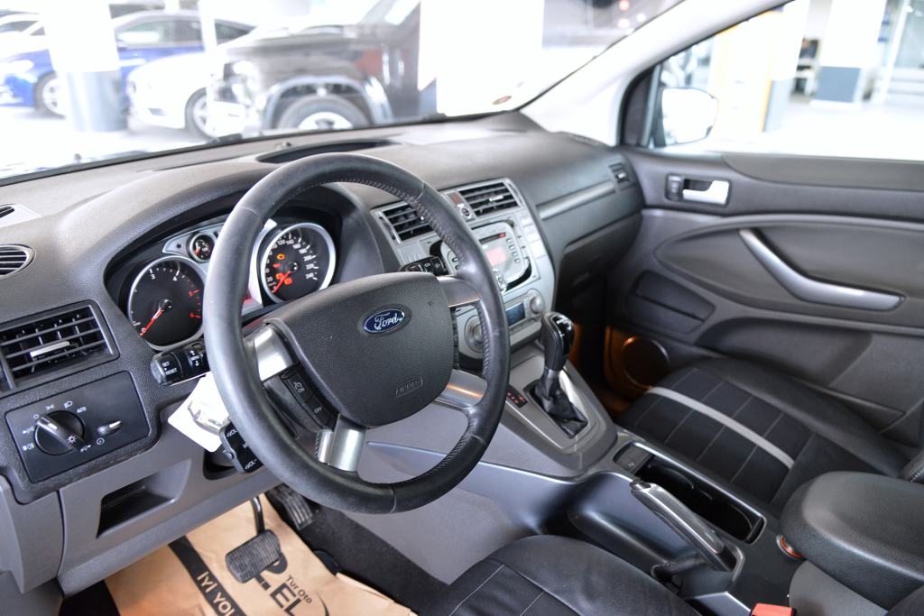 İkinci El Ford Kuga 2.0 Tdci 4wd Titanium Powershift 140HP 2011 İlan No:14980 - Satılık Araba Fiyat - Otoshops