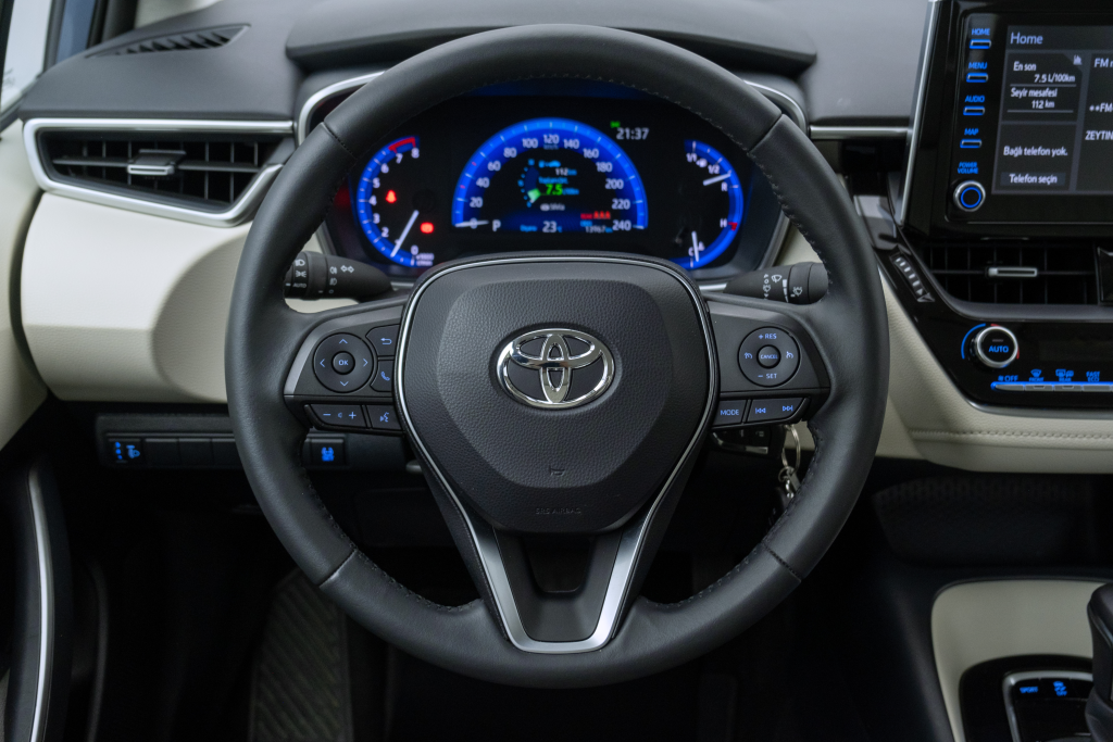 İkinci El Toyota Corolla 1.5 Dream Multidrive S 123HP 2022 İlan No:15359 - Satılık Araba Fiyat - Otoshops