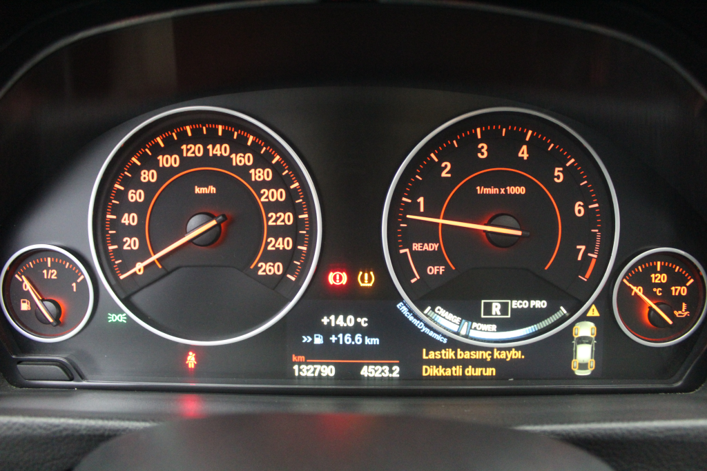 İkinci El BMW 3 Serisi 320i Efficientdynamics Sport Line 170HP 2014 İlan No:15544 - Satılık Araba Fiyat - Otoshops
