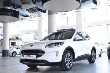 2023 Ford Kuga 1.5 Ecoboost Titanium 182HP