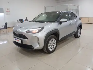 2023 Toyota Yaris Cross 1.5 Hybrid Flame X-Pack e-CVT 116HP