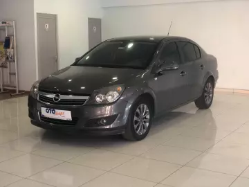 2011 Opel Astra Sedan 1.6 Enjoy 111 Easytronic 115HP