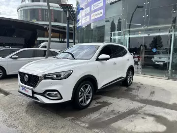 2024 MG HS 1.5 T GDI Luxury 162HP