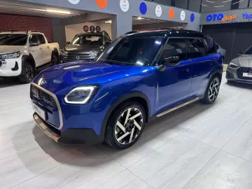 2024 Mini Cooper Countryman E Favoured 204HP