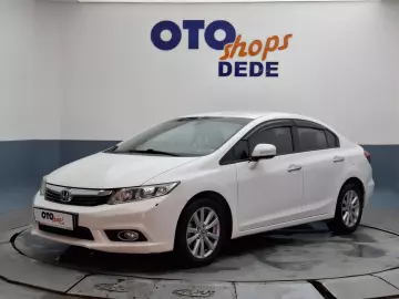 2014 Honda Civic Sedan 1.6 i-VTEC Eco Premium 125HP Facelift