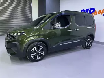 2025 Peugeot Rifter 1.5 Bluehdi Gt Eat8 E6.3 130HP