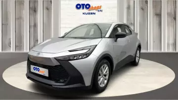 2025 Toyota C-HR 1.8 Hybrid 4x2 Flame e-CVT 140HP