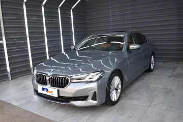 2025 BMW 5 Serisi 520i Luxury Line 190HP