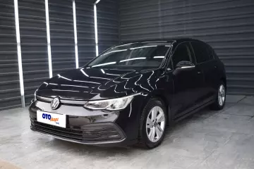 2022 Volkswagen Golf 1.0 eTsi Life Dsg 110HP
