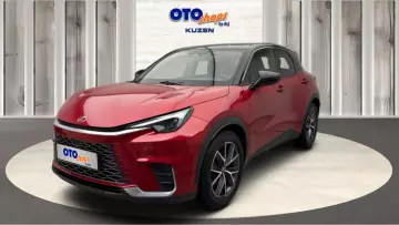 2024 Lexus LBX 1.5L Mhev Emotion E-Cvt 136HP