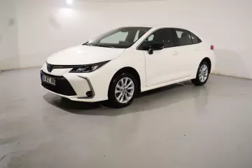 2025 Toyota Corolla 1.8 Hybrid Dream e-CVT 140HP