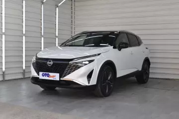 2025 Nissan Qashqai 1.3 DIG-T Platinum X-Tronic Cvt 158HP
