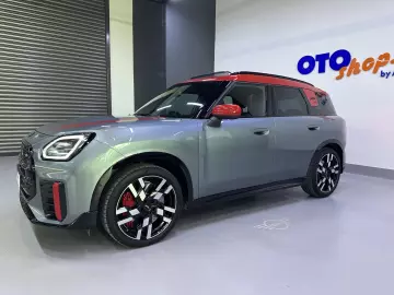 2025 Mini Cooper Countryman All4 John Cooper Works 300HP