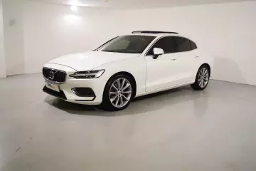 2022 Volvo S60 2.0 B5 Mild Hybrid Awd Inscription Plus Geartronic 250HP