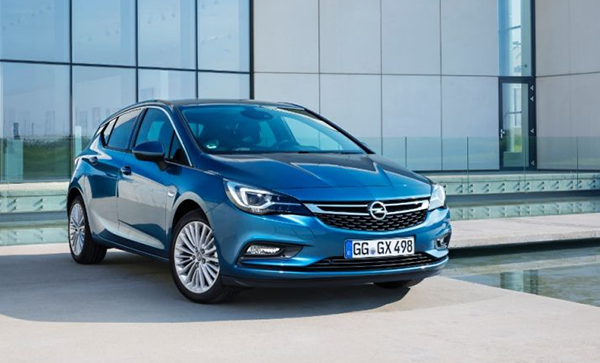 Opel Astra Nasıl Bir Araba? İnceleme ve Yorumlar
